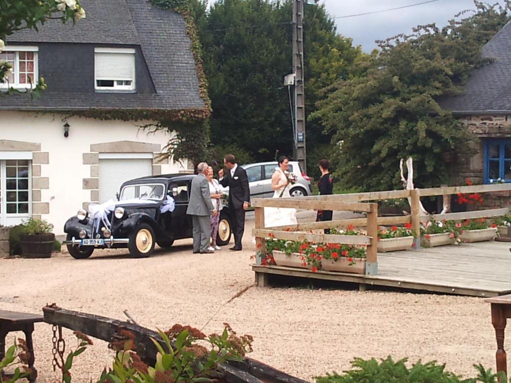 Domaine Le Puits De Jeanne Hotel Plouegat-Moysan ภายนอก รูปภาพ
