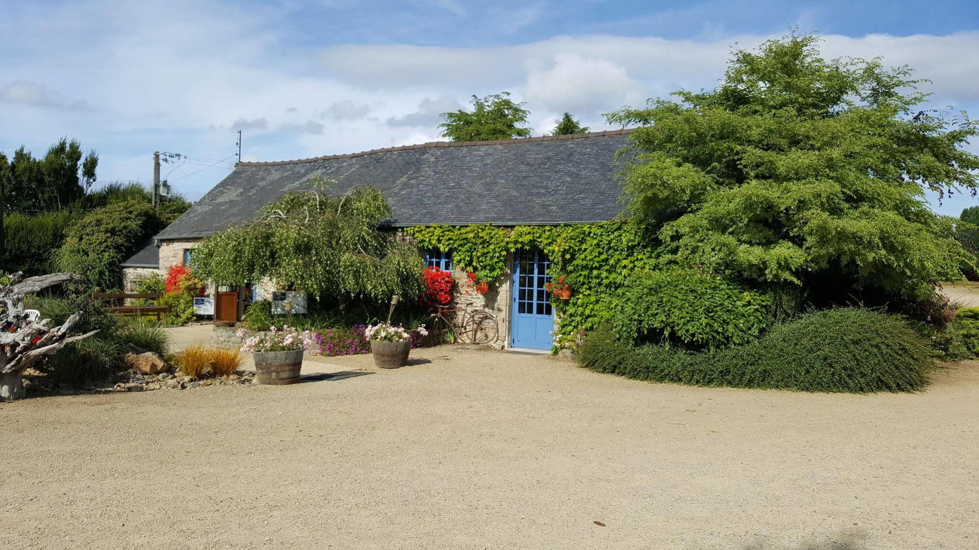 Domaine Le Puits De Jeanne Hotel Plouegat-Moysan ภายนอก รูปภาพ